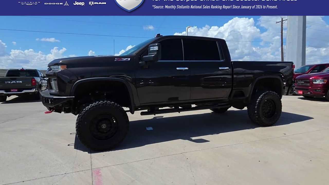 Used 2020 Chevrolet Silverado 2500 LTZ w/ LTZ Premium Package AWD/4WD image 5