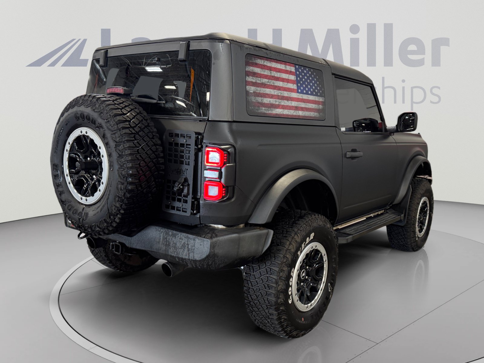 Used 2023 Ford Bronco 2-Door w/ Sasquatch Package AWD/4WD image 5