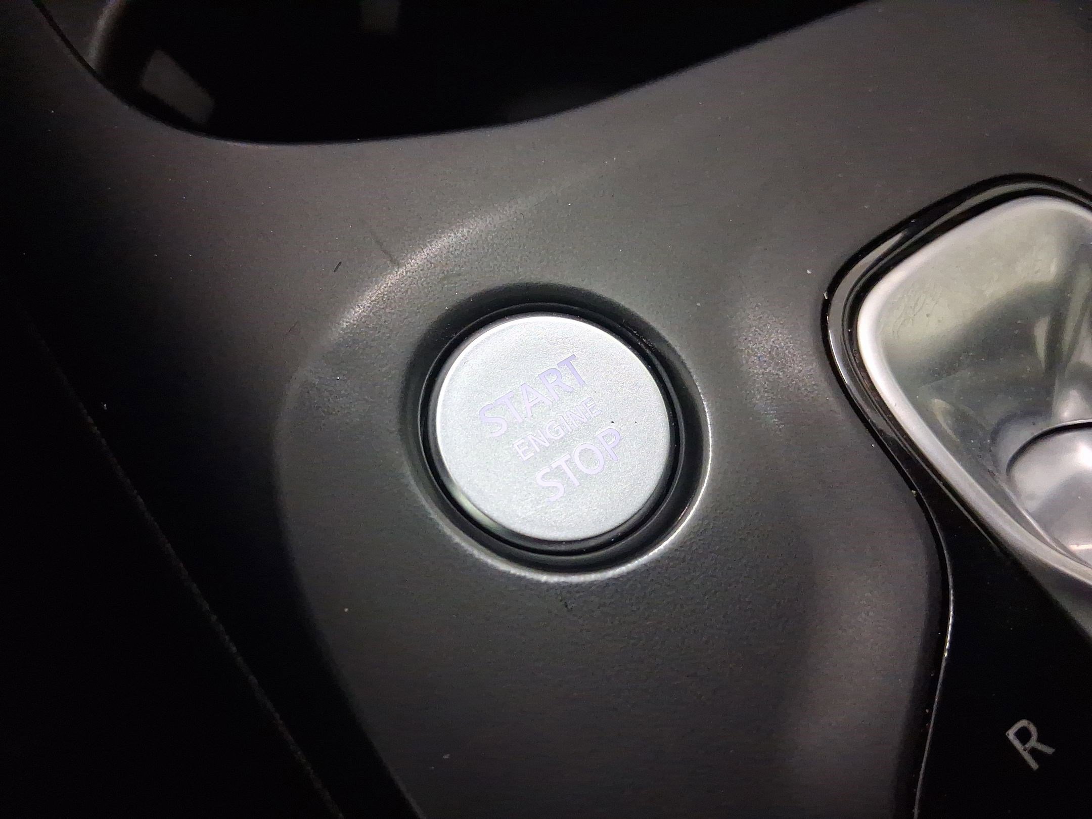 Used 2021 INFINITI QX50 Luxe w/ Appearance Package image 24