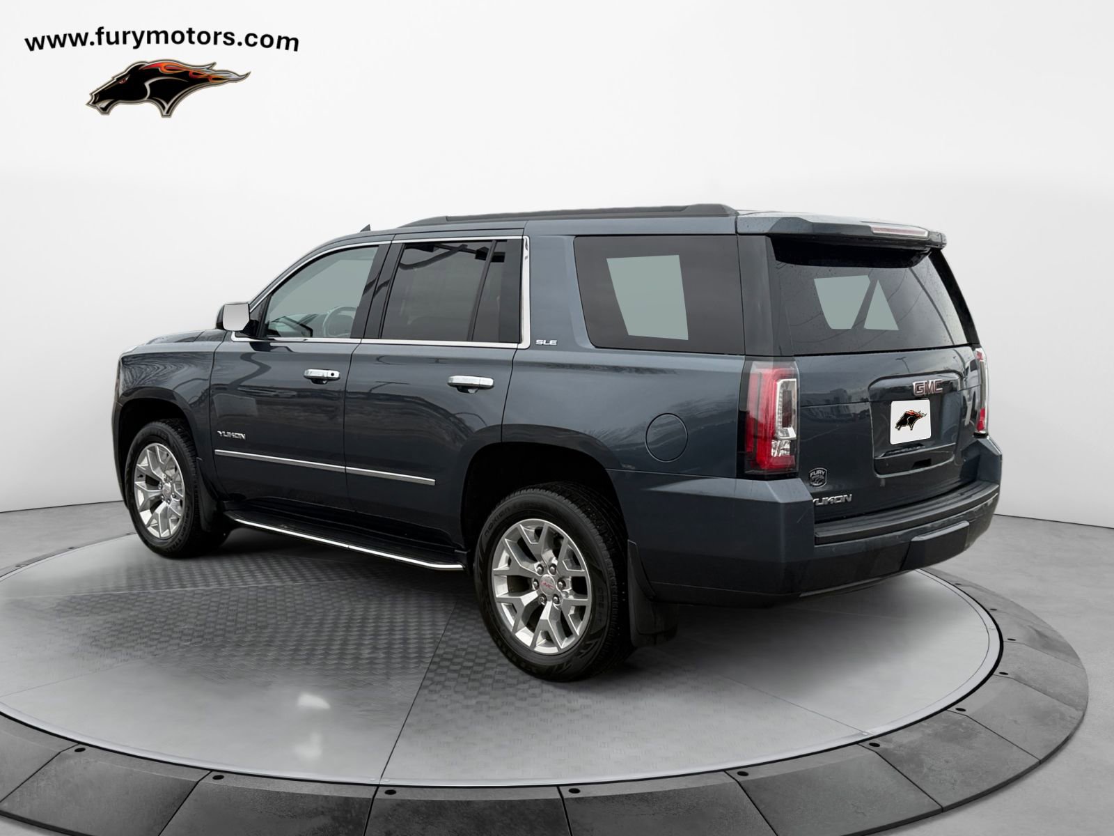 Used 2019 GMC Yukon SLE w/ SLE Value Package image 5