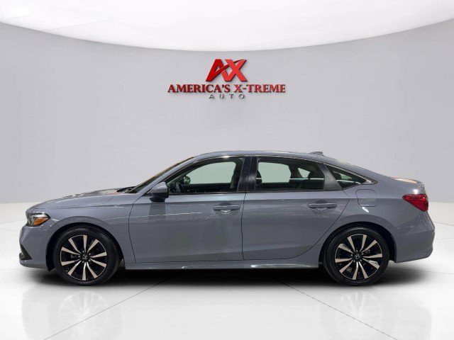 Used 2024 Honda Civic EX image 3