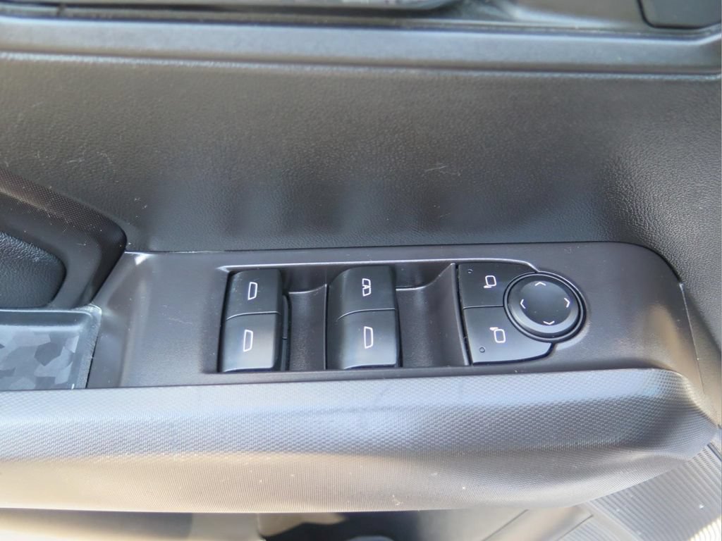 Used 2023 Chevrolet Colorado LT w/ LT Convenience Package II RWD image 11