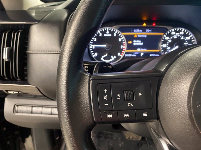 Used 2023 Nissan Pathfinder S AWD/4WD image 12