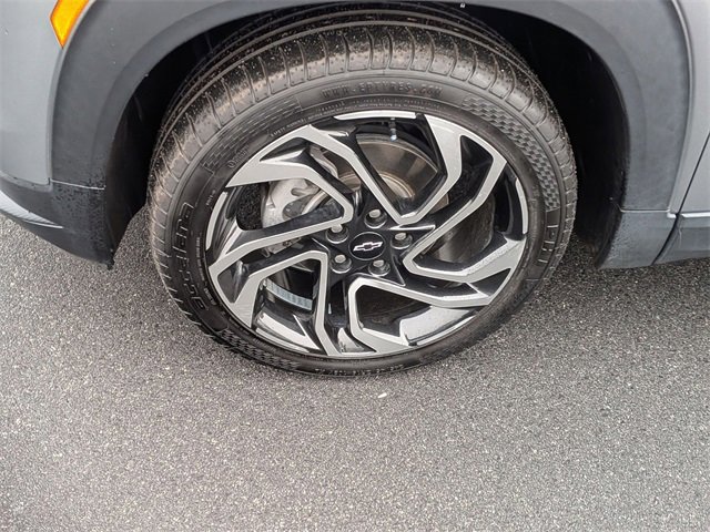 Used 2024 Chevrolet TrailBlazer RS w/ Driver Confidence Package image 10