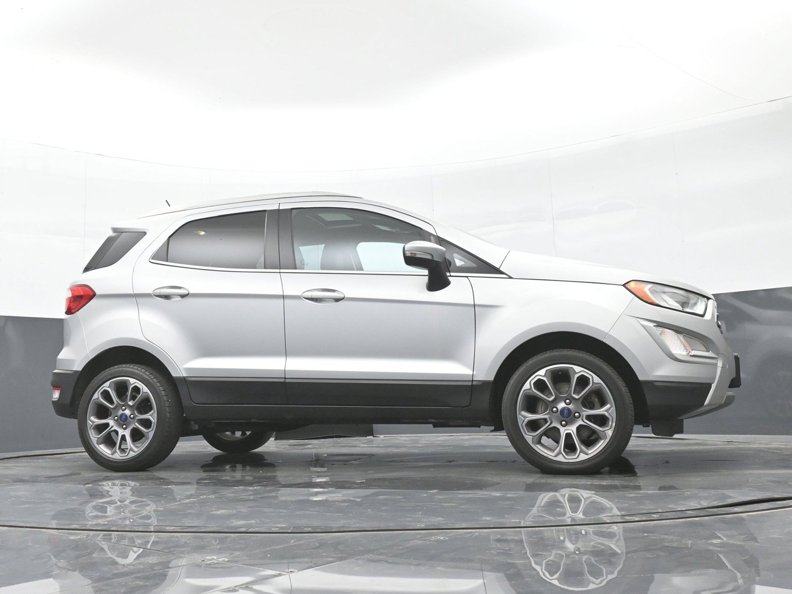 Used 2021 Ford EcoSport Titanium FWD image 40