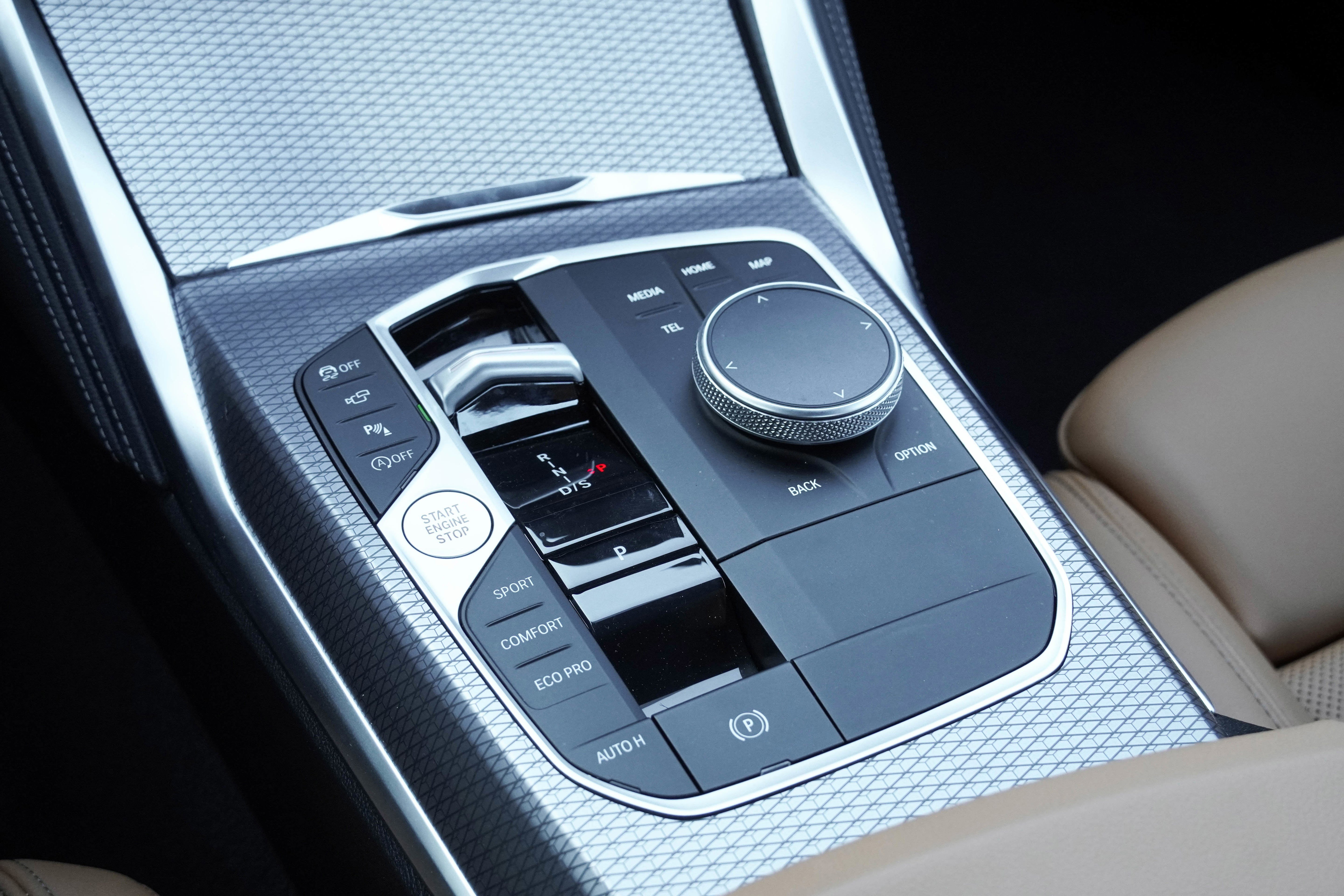 Certified 2026 BMW M440i Coupe image 30