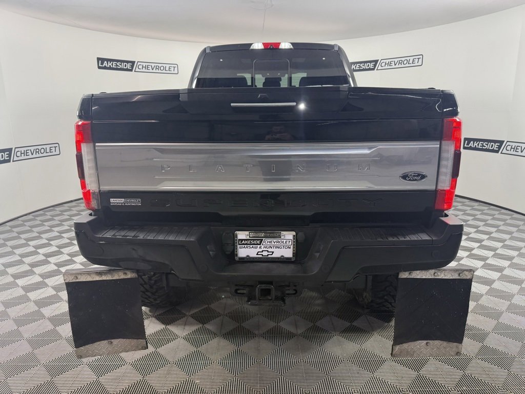 Used 2017 Ford F250 Platinum w/ Platinum Ultimate Package image 5