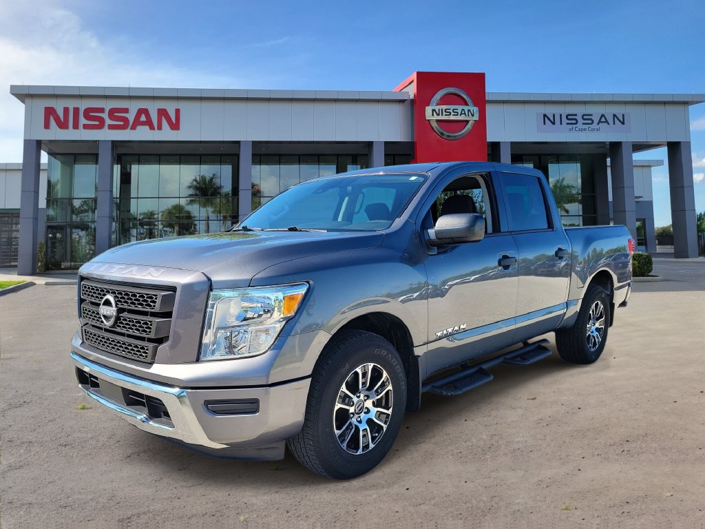 Used 2023 Nissan Titan SV w/ Accessory Utility Package RWD image 3