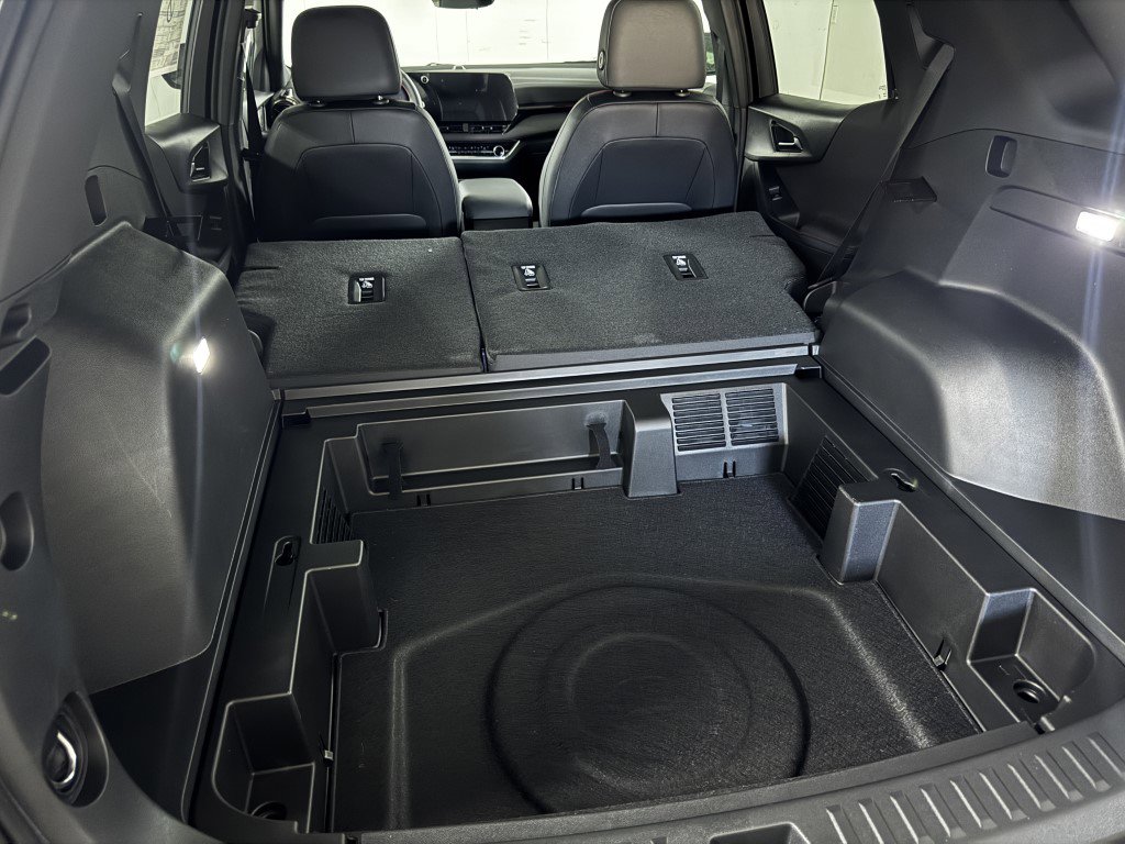 New 2026 Chevrolet Equinox RS w/ Safety and Technology Package image 75
