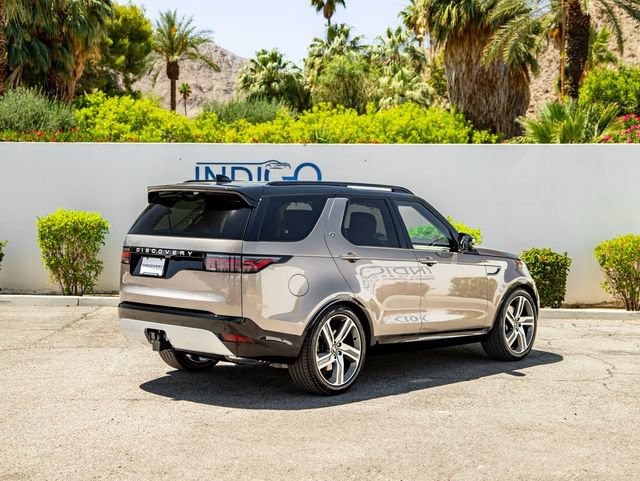New 2025 Land Rover Discovery Metropolitan Edition AWD/4WD image 6