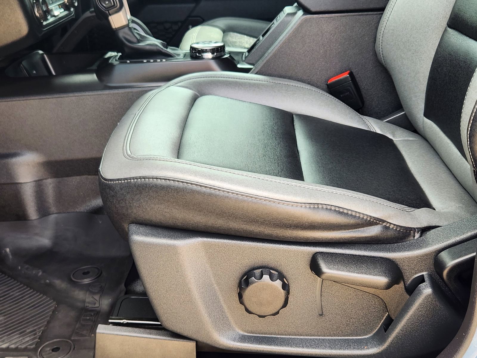 Used 2023 Ford Bronco Big Bend image 26