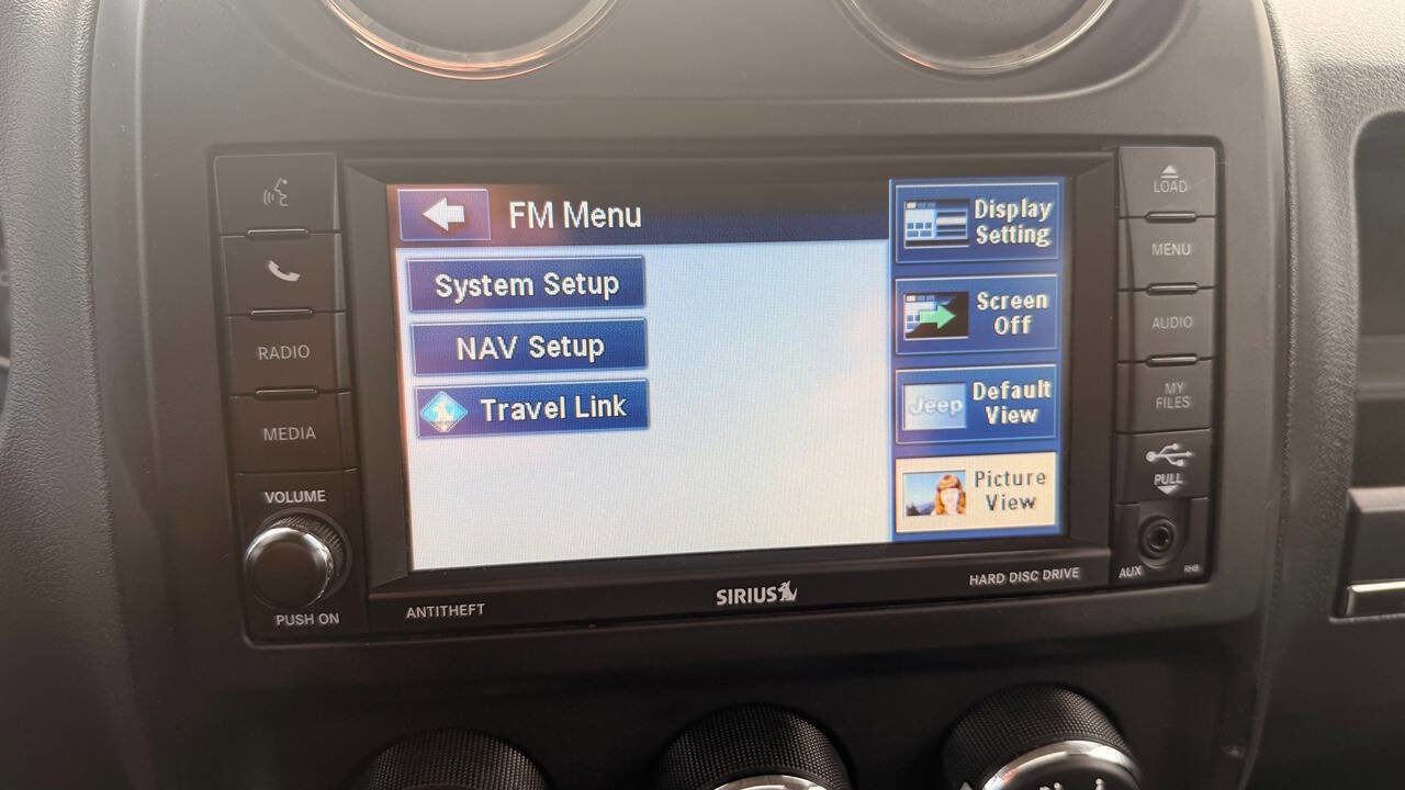 Used 2012 Jeep Patriot Limited w/ Sun/Sound Group AWD/4WD image 28