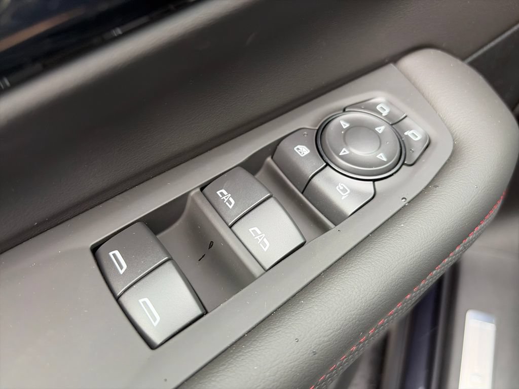 New 2026 Chevrolet Suburban RST w/ Comfort Package AWD/4WD image 18