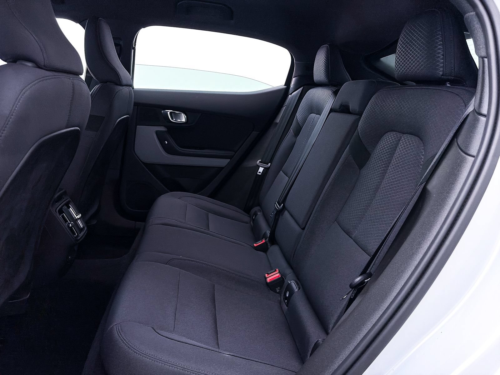 Used 2024 Polestar Polestar 2 AWD/4WD image 35