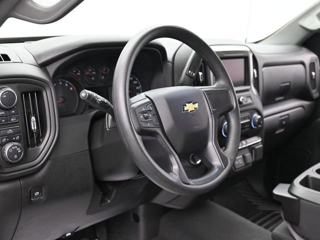 Used 2025 Chevrolet Silverado 1500 Custom image 15