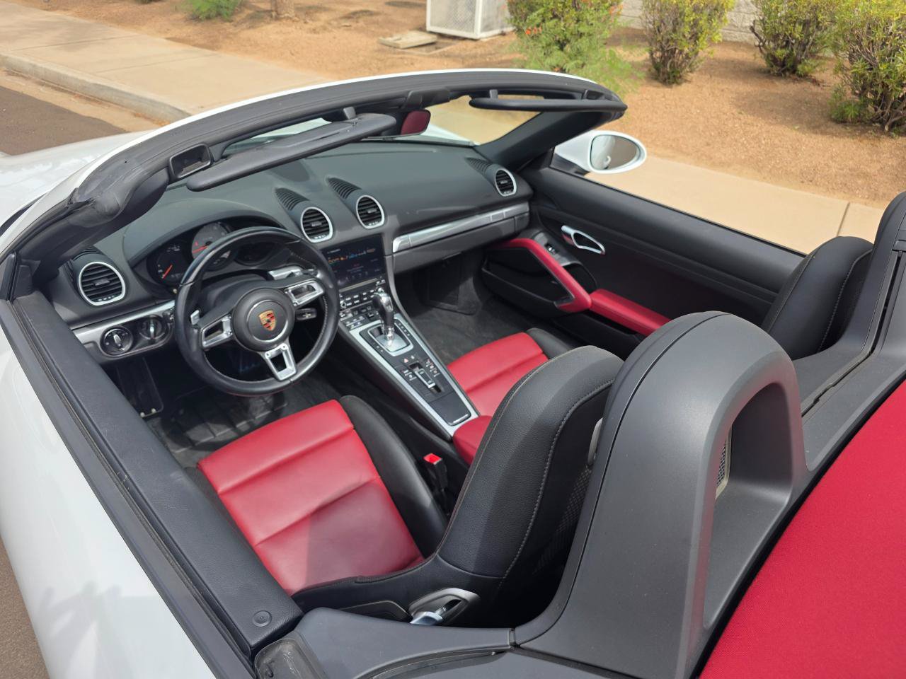 Used 2019 Porsche 718 Boxster S RWD image 21