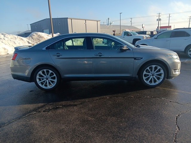 Used 2014 Ford Taurus SHO w/ Equipment Group 401A image 9