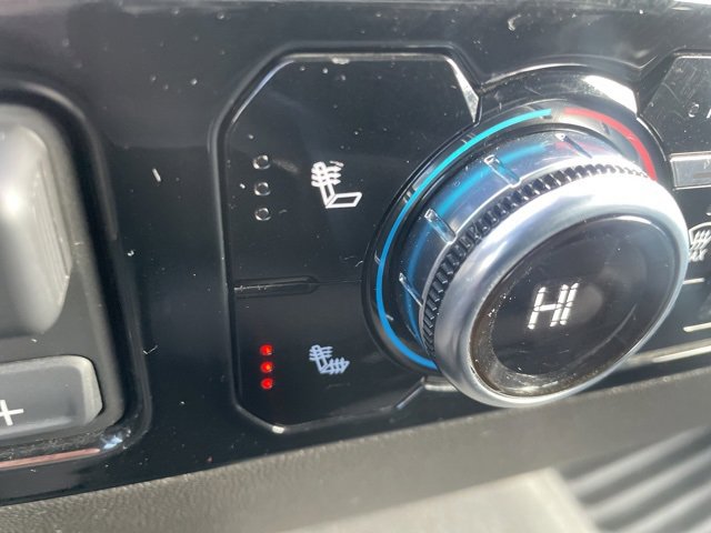 Used 2023 GMC Sierra 1500 SLE image 30