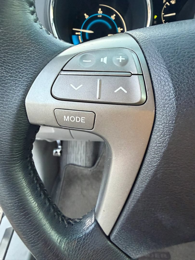 Used 2010 Toyota Highlander 4WD Hybrid image 20