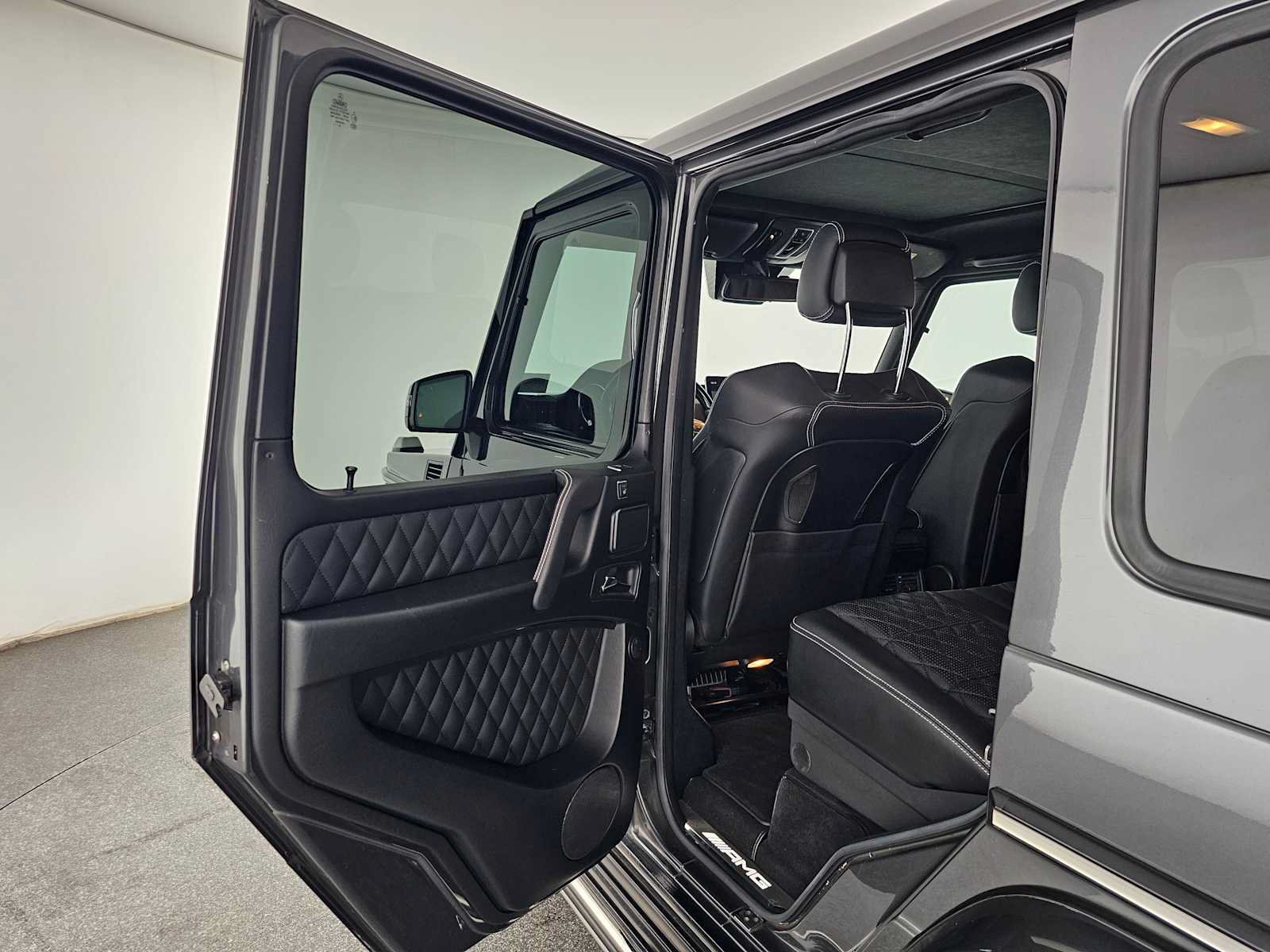 Used 2017 Mercedes-Benz G 63 AMG 4MATIC image 16