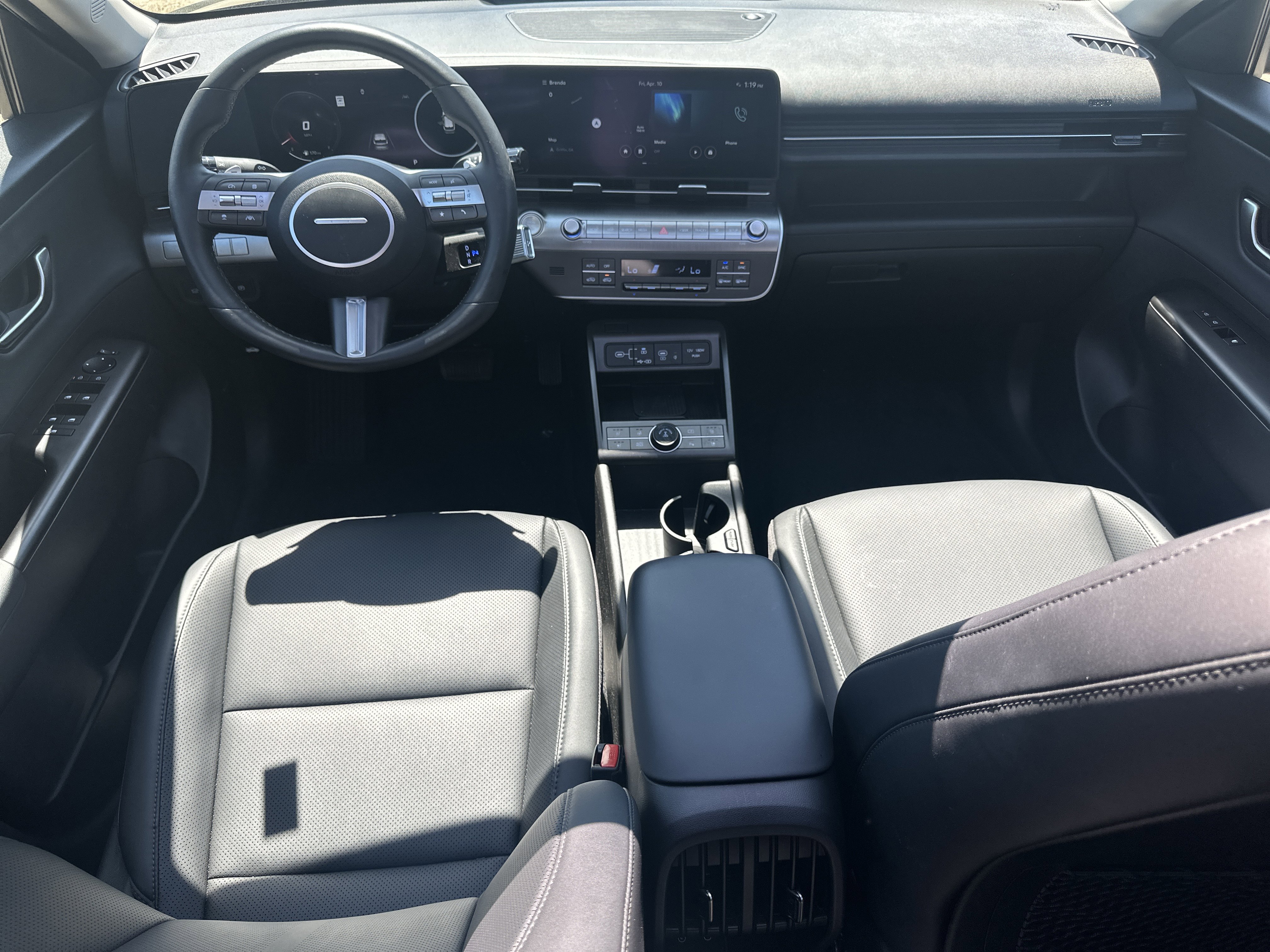 Used 2025 Hyundai Kona Limited image 23