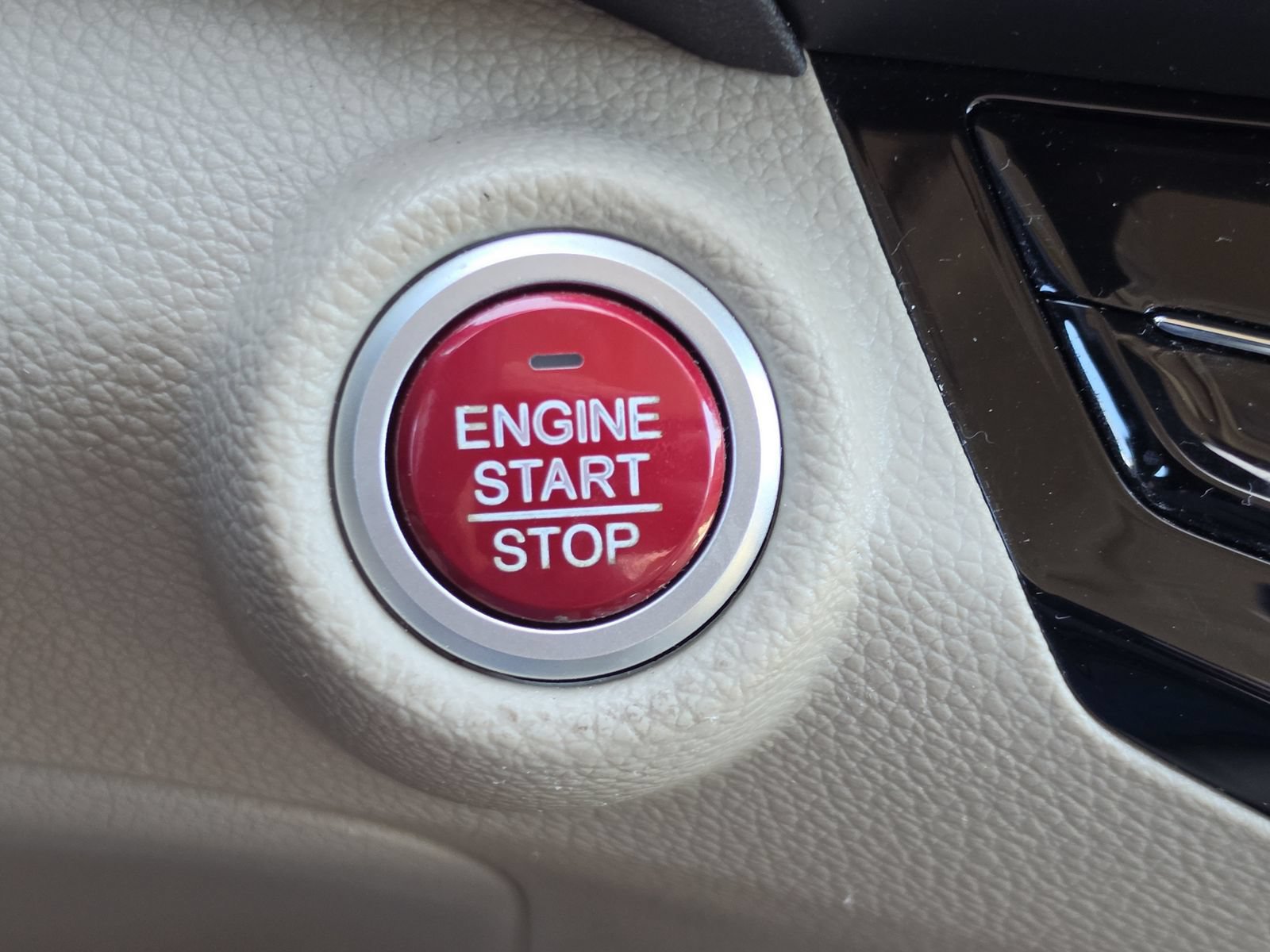 Used 2016 Honda Accord EX image 23