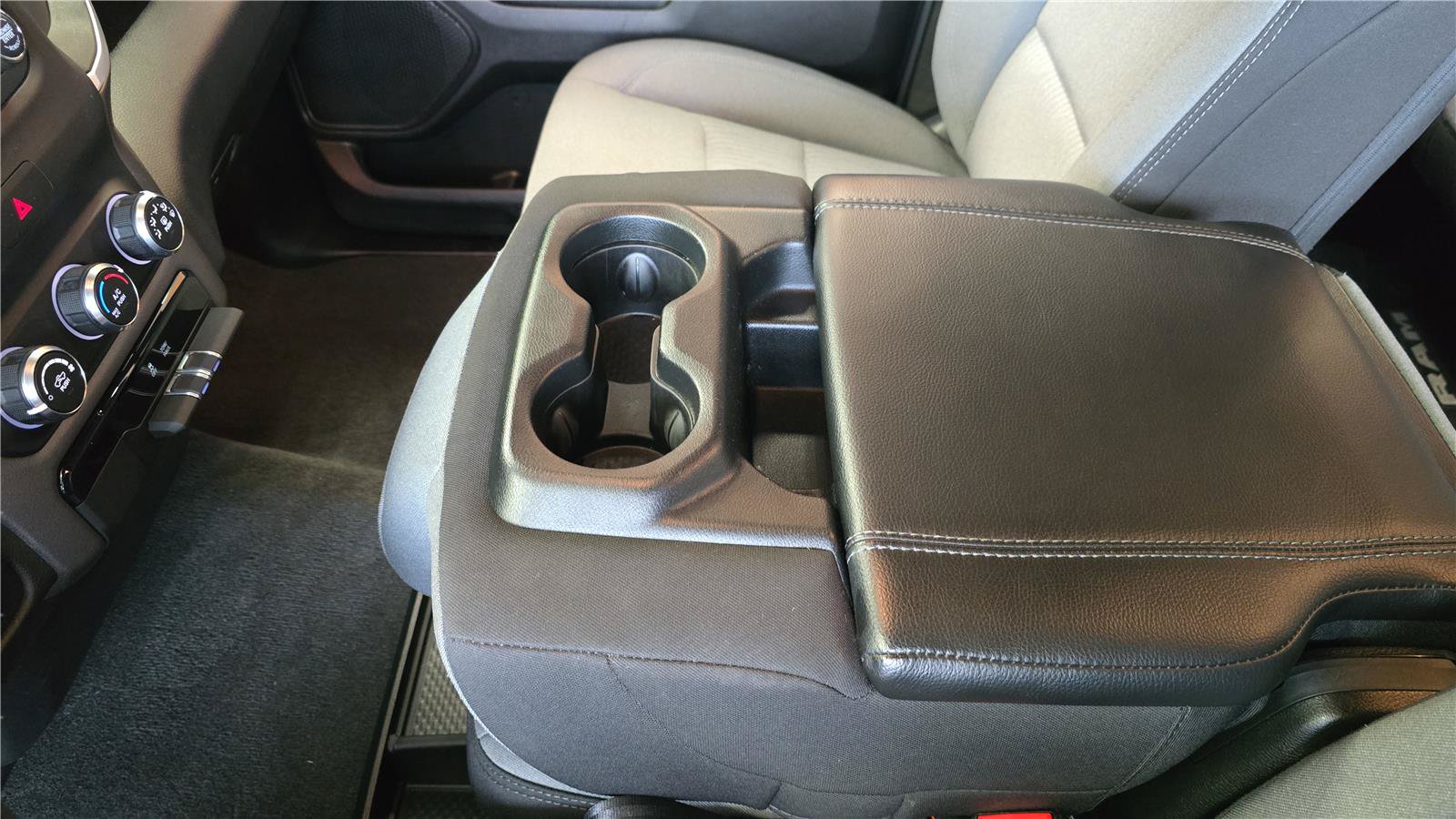 Used 2023 RAM 1500 Big Horn AWD/4WD image 22