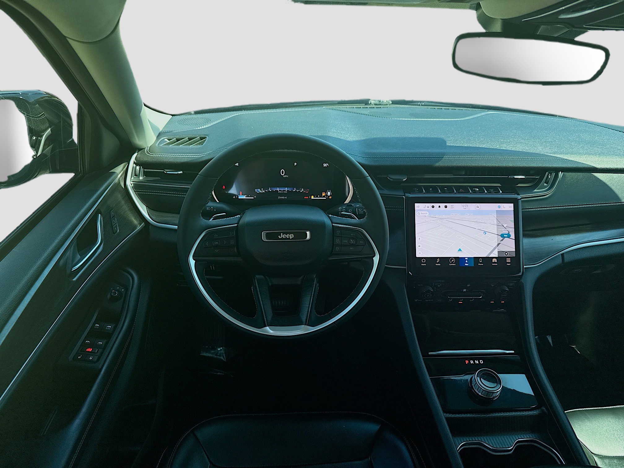 Used 2024 Jeep Grand Cherokee Limited w/ Black Appearance Package image 21