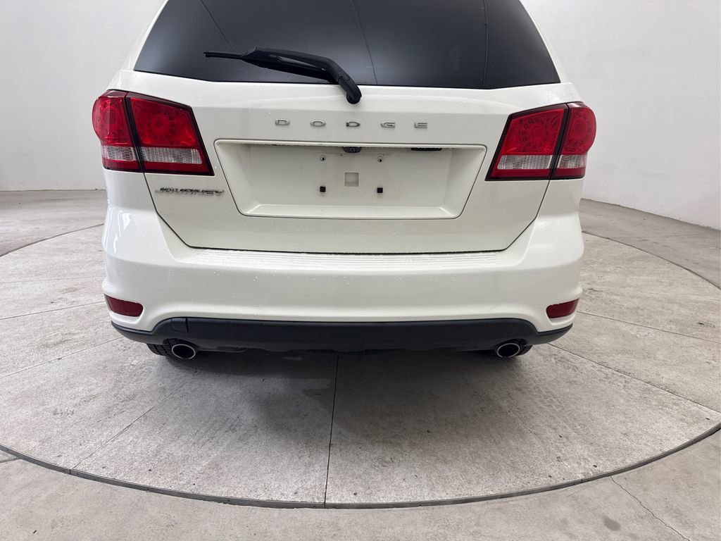 Used 2019 Dodge Journey SE w/ Connectivity Group FWD image 22