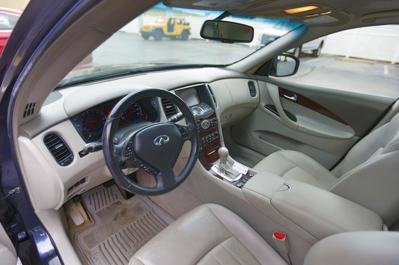 Used 2010 INFINITI EX35 Journey AWD/4WD image 4