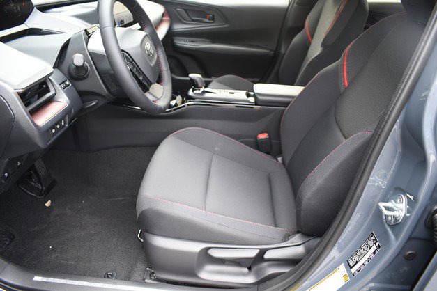 New 2026 Toyota Prius Plug-In Hybrid image 7