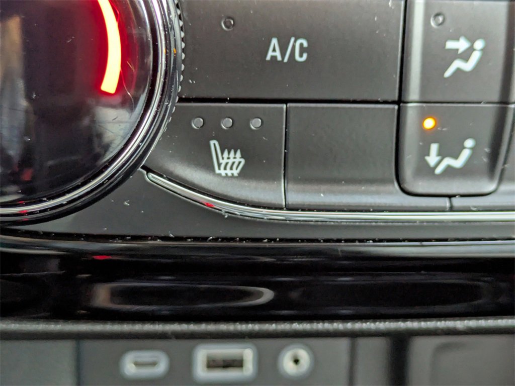 Used 2023 Buick Encore GX Preferred w/ Cold Weather Comfort Package image 24