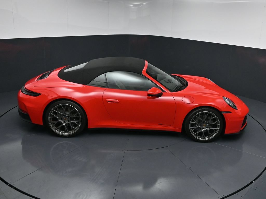 Certified 2025 Porsche 911 Carrera RWD image 19