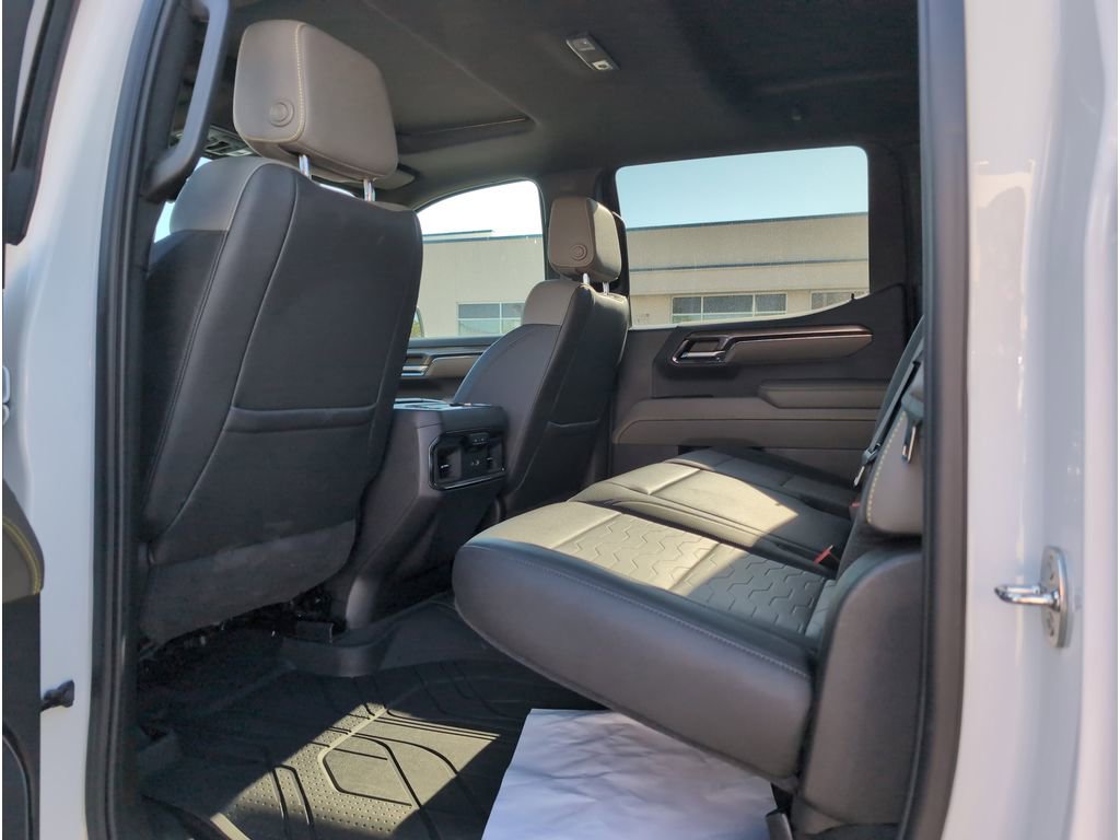 Used 2024 Chevrolet Silverado 1500 ZR2 w/ Technology Package image 34