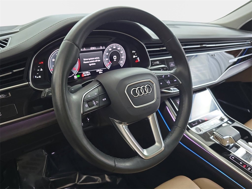 Used 2023 Audi Q8 Prestige w/ Prestige Package image 19