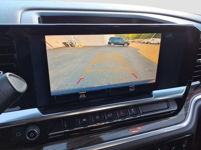 Used 2022 Chevrolet Silverado 1500 LT AWD/4WD image 24
