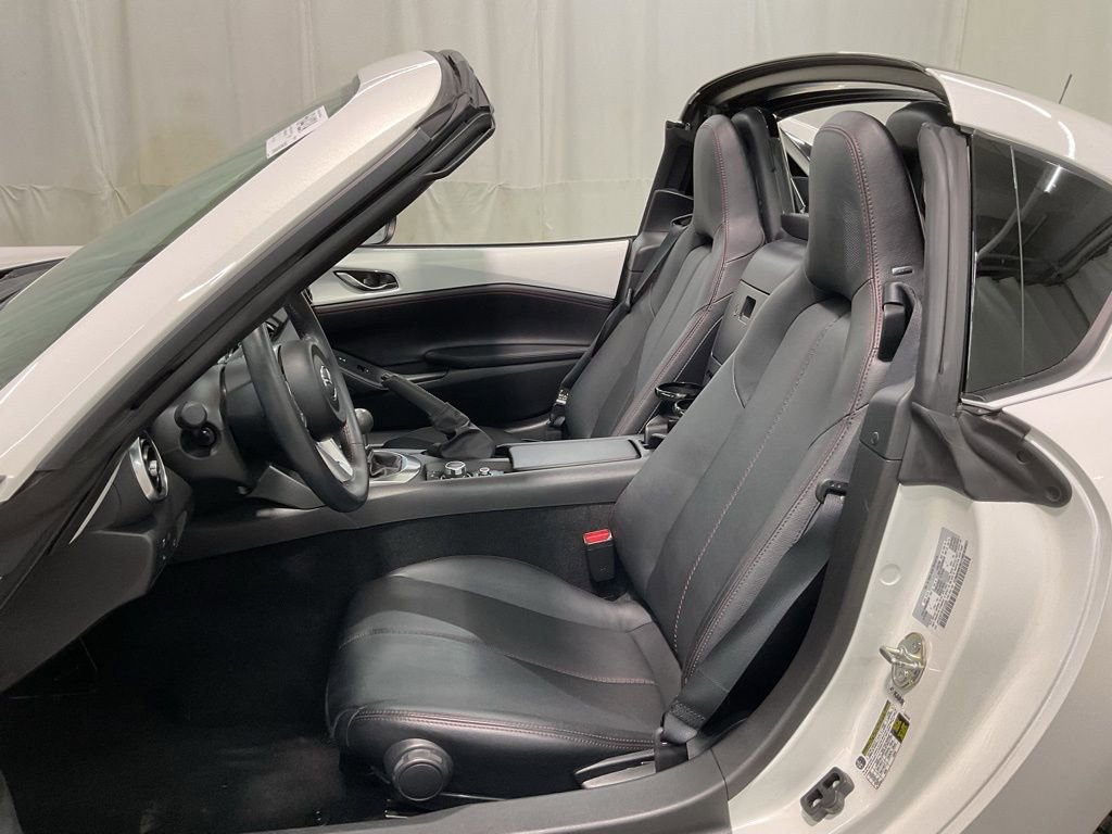 Used 2017 MAZDA MX-5 Miata RF Grand Touring image 20