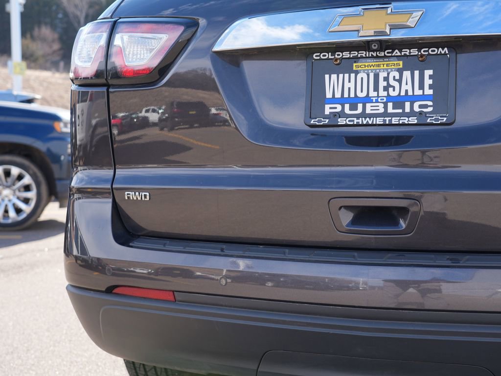 Used 2015 Chevrolet Traverse LT image 10