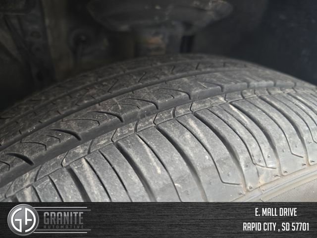 Used 2021 Toyota Venza XLE w/ Softex Package image 27