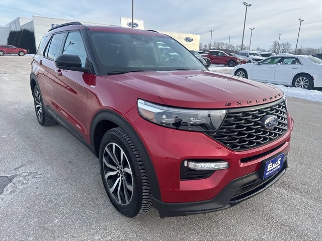 Used 2023 Ford Explorer ST-Line w/ Class IV Trailer Tow Package image 3