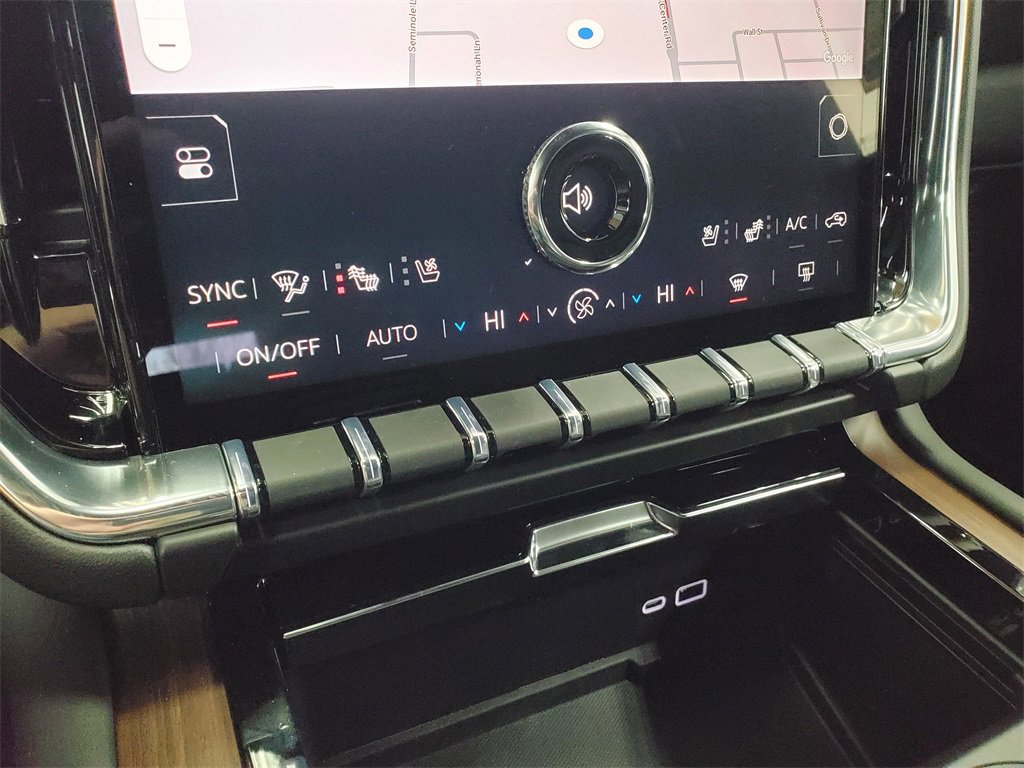 New 2026 GMC Yukon XL Denali w/ LPO, Floor Liner Package image 25