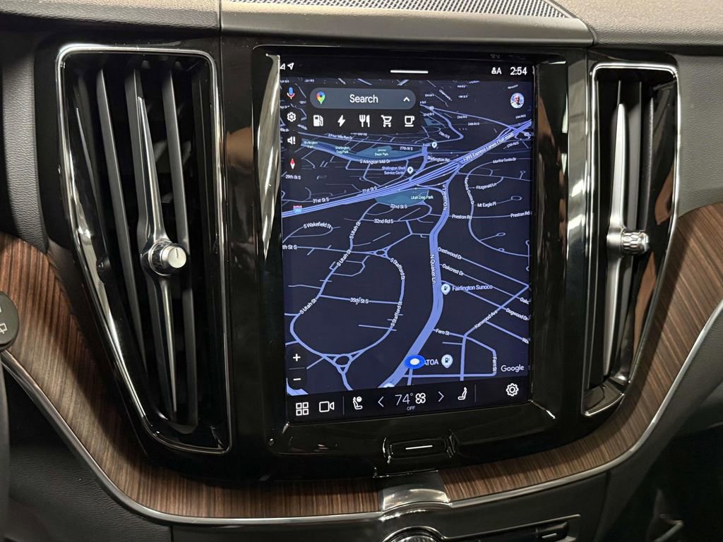 Used 2023 Volvo XC60 T8 Plus w/ Climate Package image 6