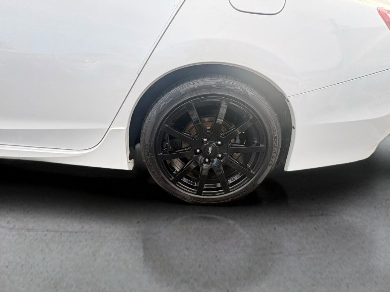 Used 2017 Honda Accord Sport Special Edition image 4