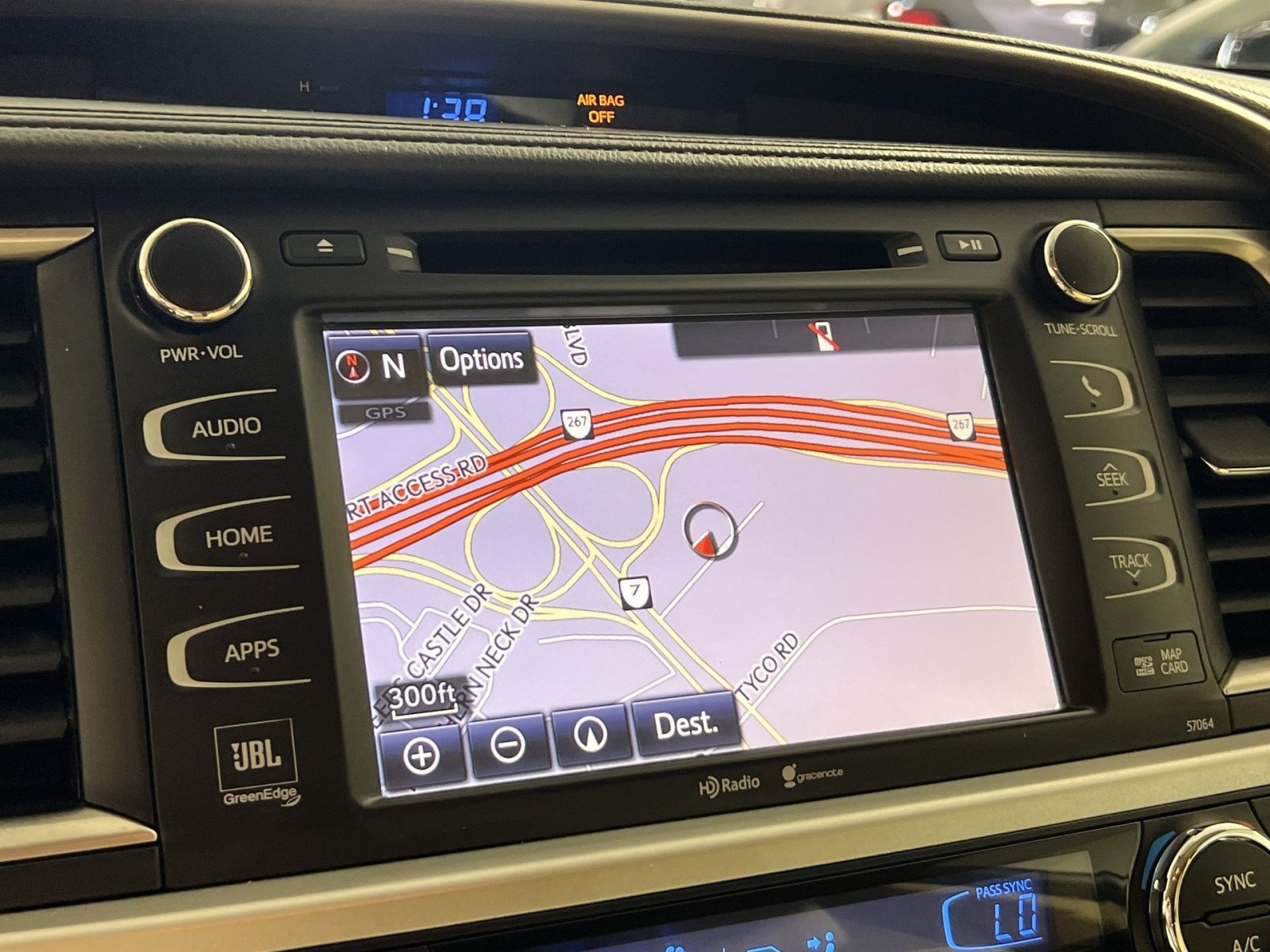 Used 2014 Toyota Highlander Limited AWD/4WD image 21