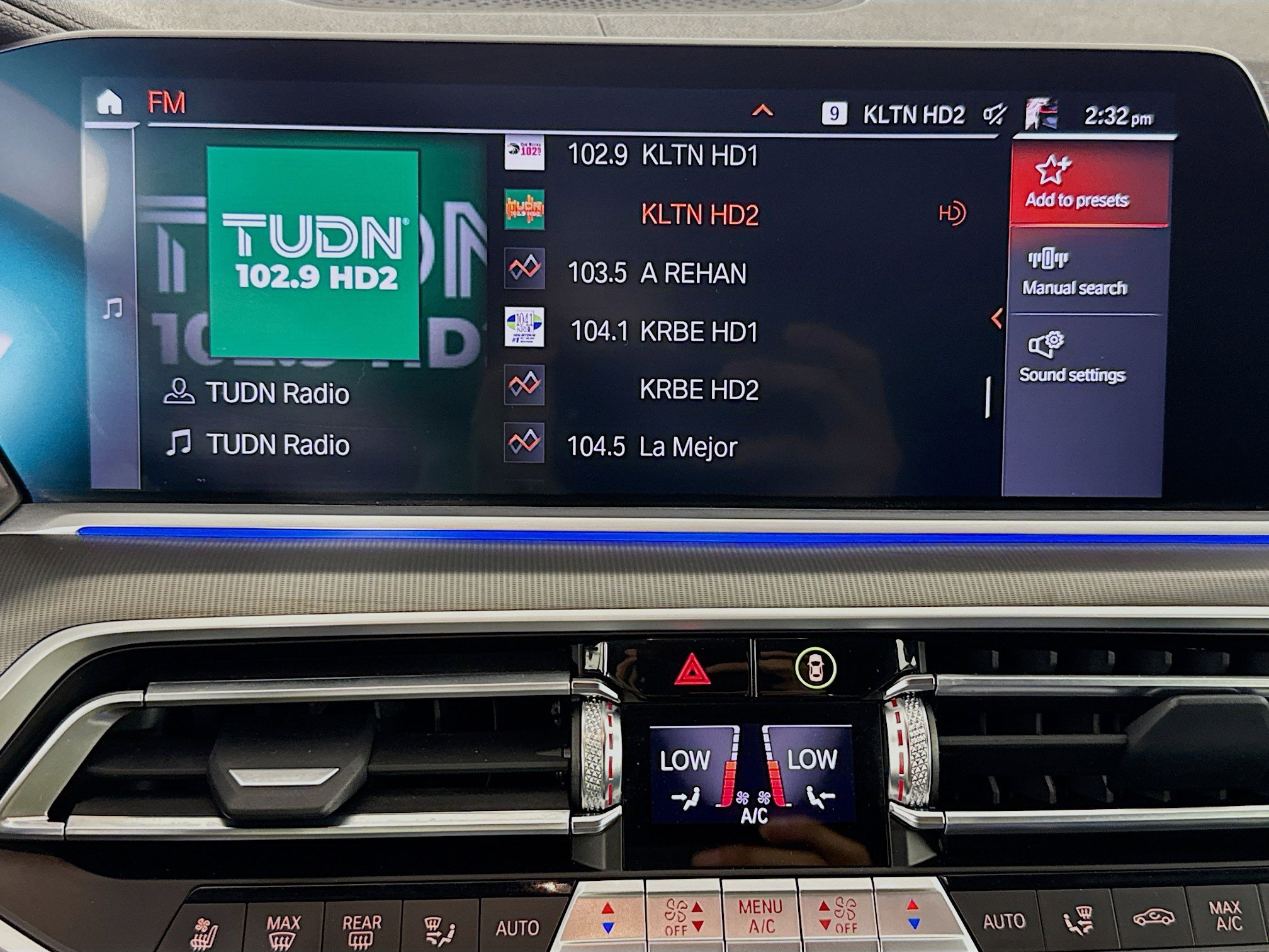 Used 2022 BMW X5 M50i w/ Parking Assistance Package image 17