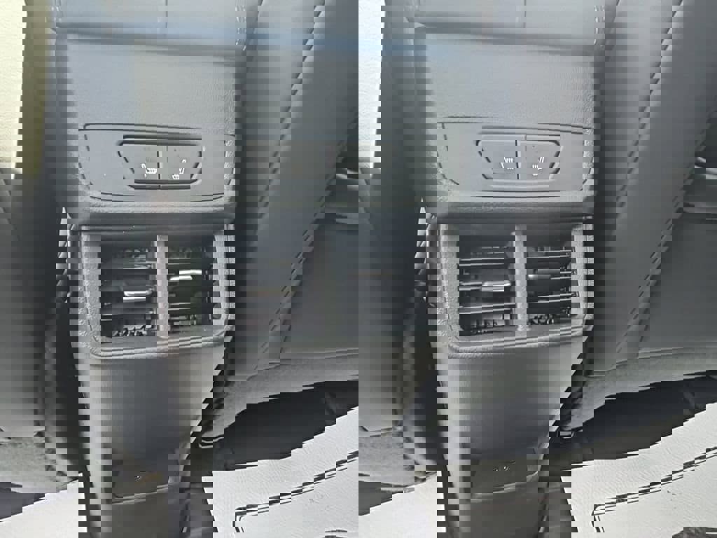 New 2026 GMC Terrain AT4 w/ Convenience Package III image 19