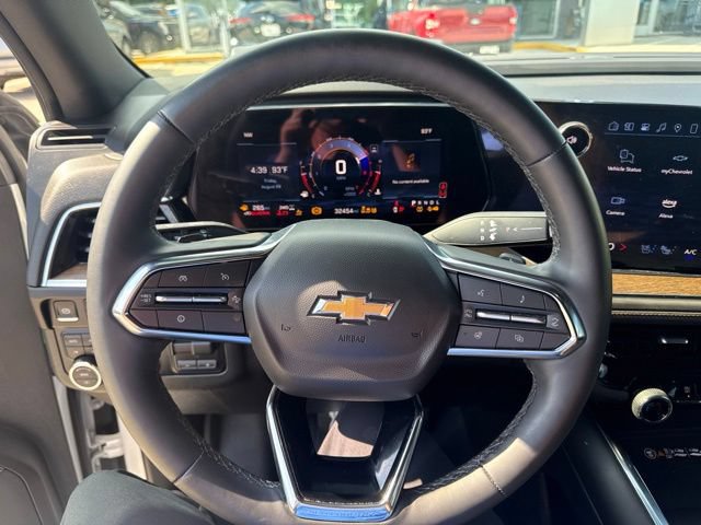Used 2025 Chevrolet Suburban High Country AWD/4WD image 27
