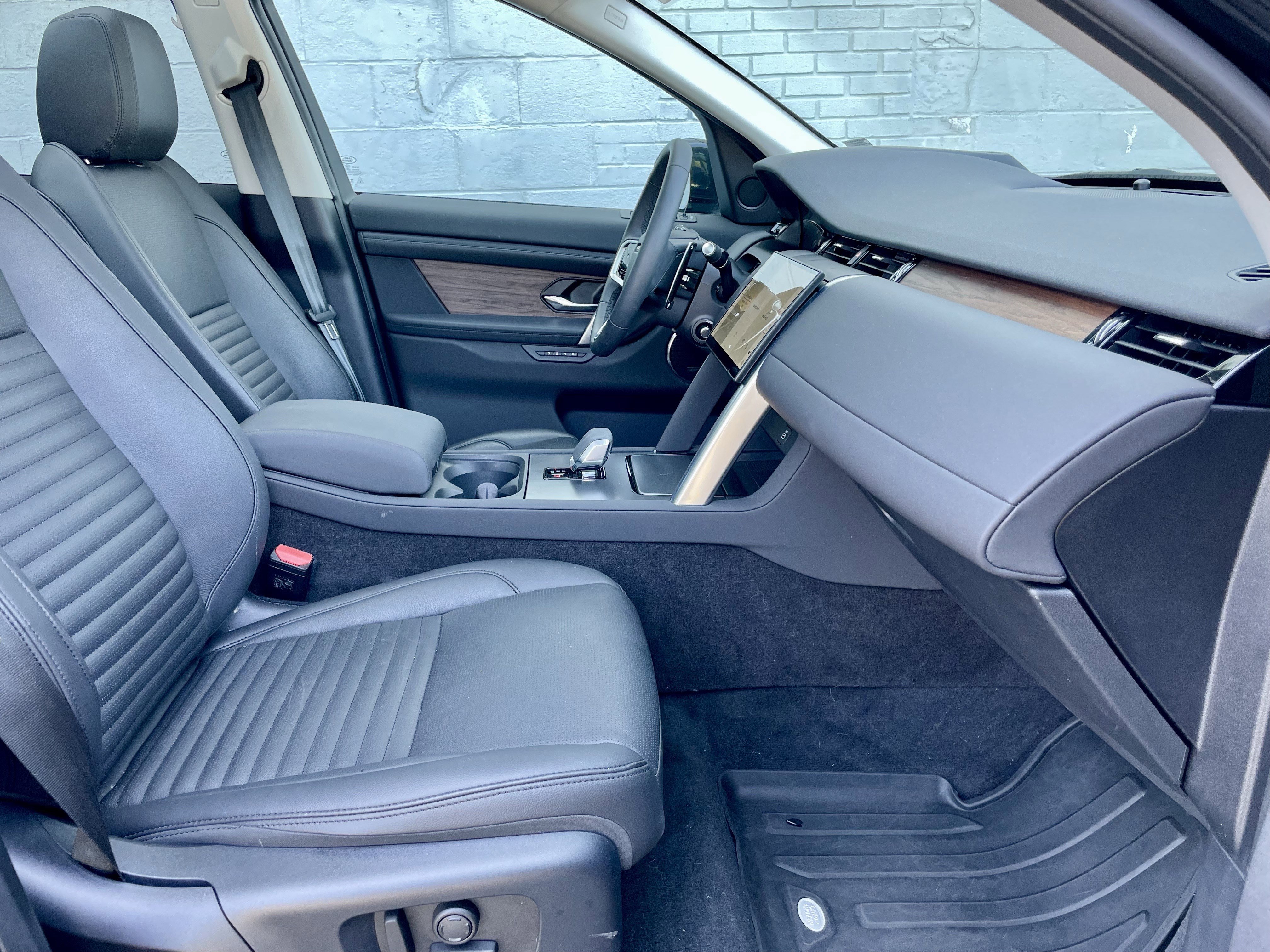 Used 2025 Land Rover Discovery Sport S AWD/4WD image 15