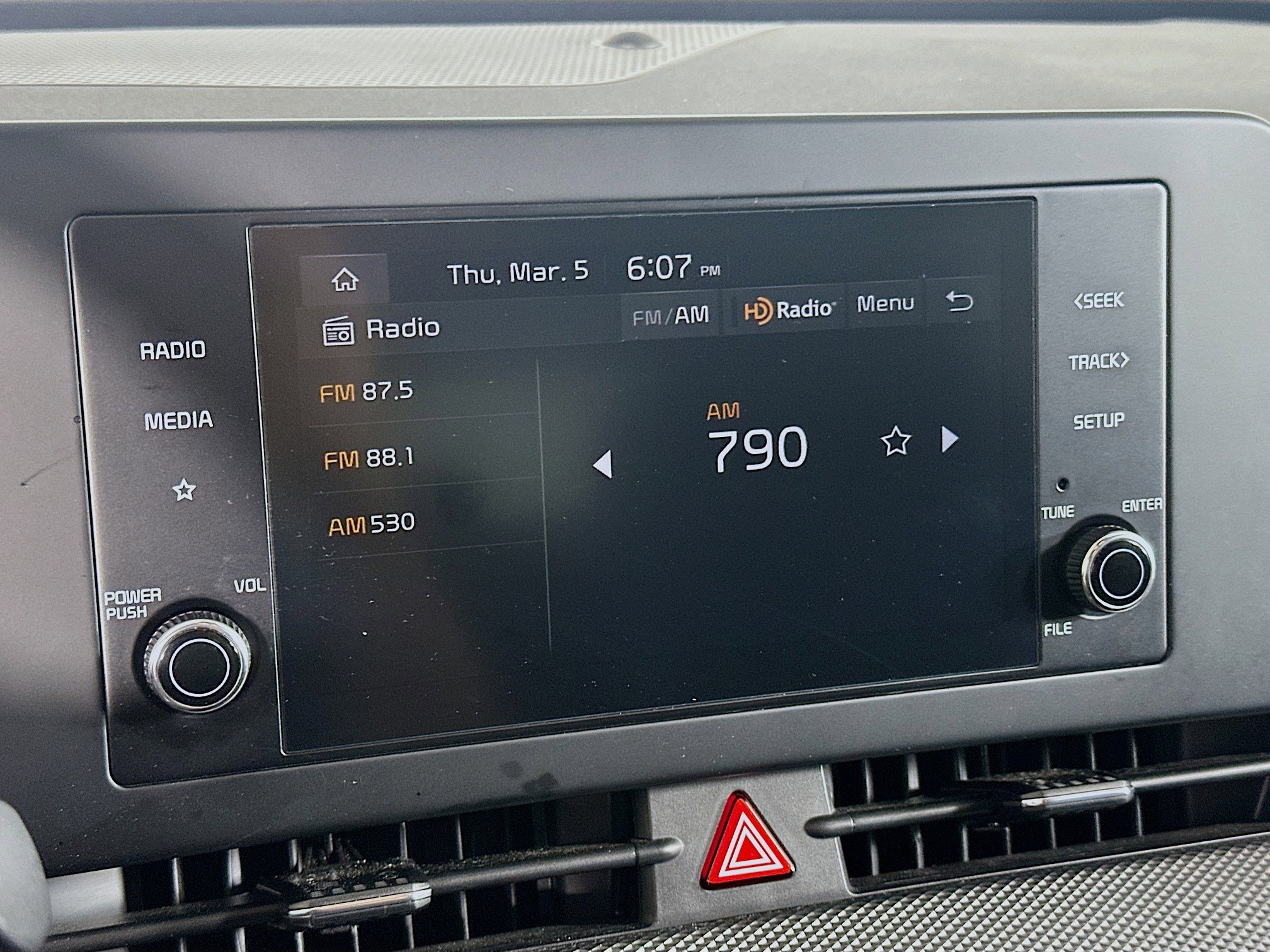 Used 2025 Kia Sportage LX image 24