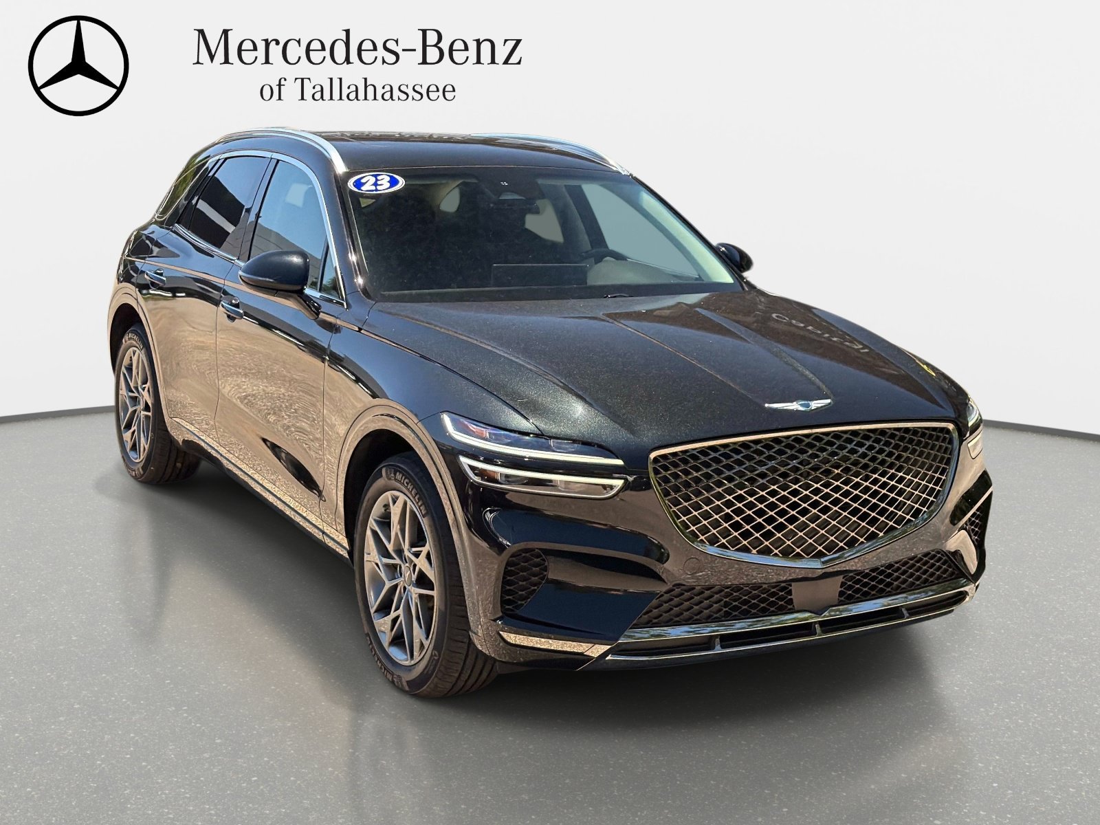 Used 2023 Genesis GV70 2.5T w/ Select Package AWD/4WD image 3